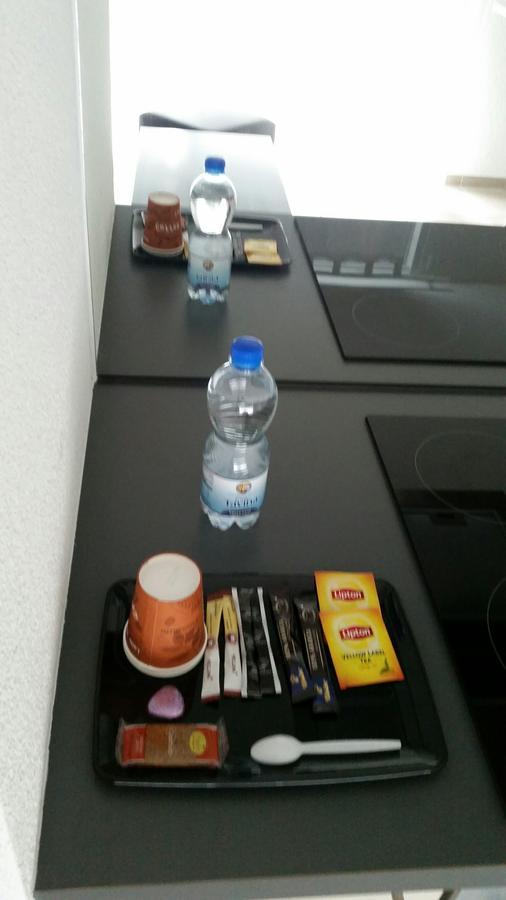 Hotel-T8 Unterentfelden エクステリア 写真